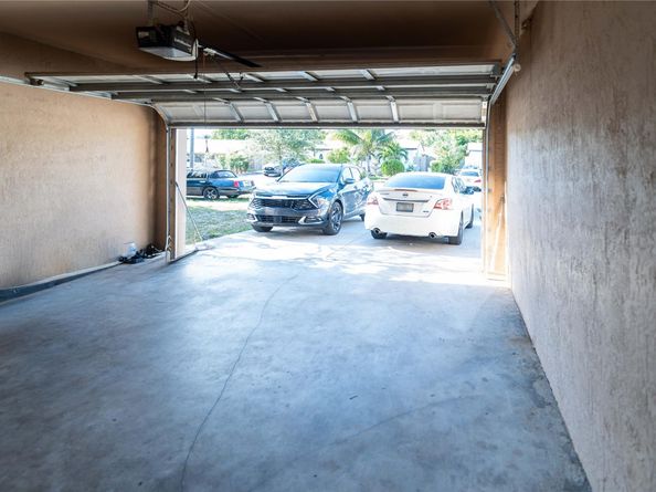 2430 NW 13 St, Pompano Beach FL 33069