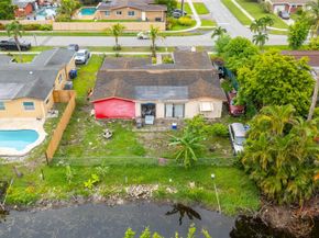 970 SW 67th Ave, North Lauderdale FL 33068