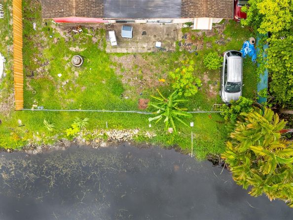 970 SW 67th Ave, North Lauderdale FL 33068