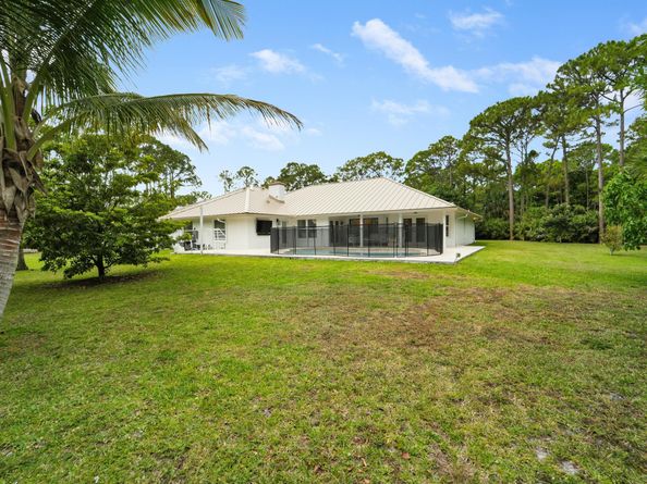 15864 78th Drive N, Palm Beach Gardens FL 33418