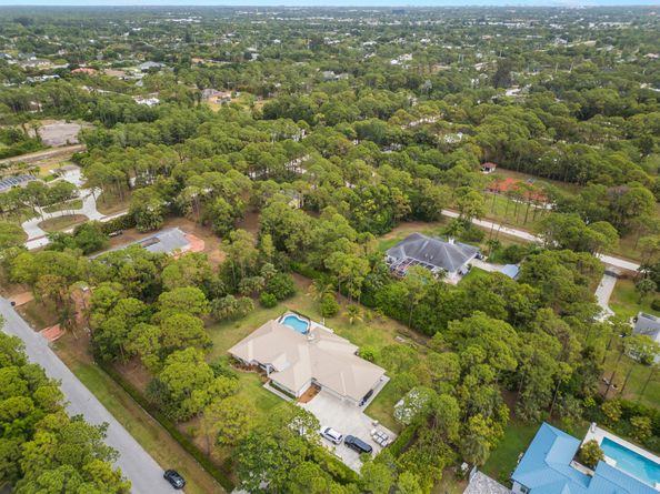 15864 78th Drive N, Palm Beach Gardens FL 33418