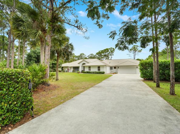 15864 78th Drive N, Palm Beach Gardens FL 33418