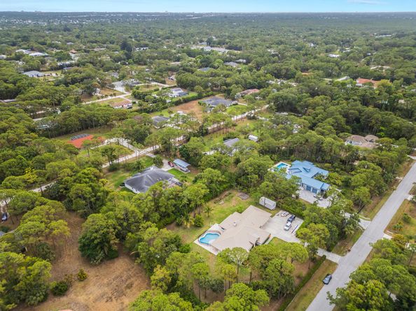 15864 78th Drive N, Palm Beach Gardens FL 33418