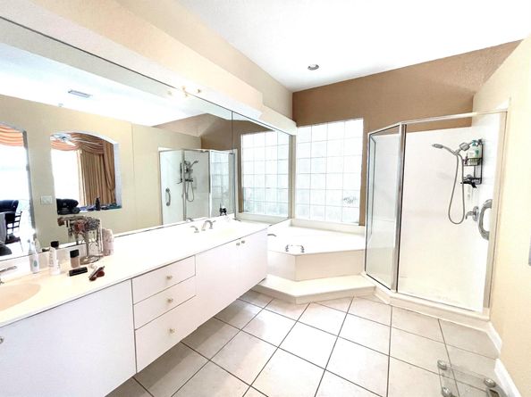 6616 NW 43rd Terrace, Boca Raton FL 33496