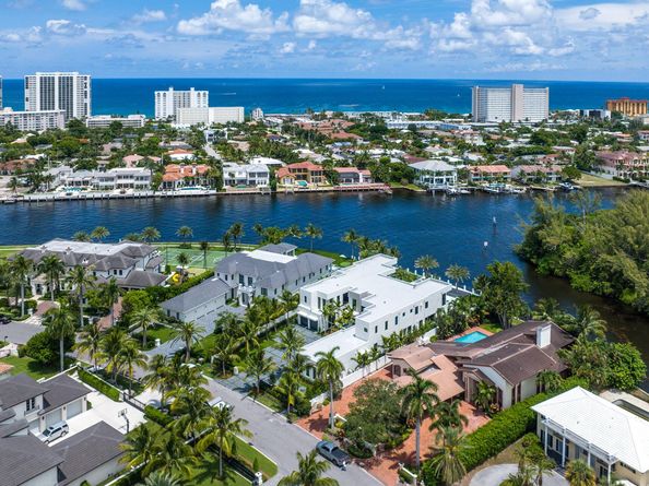 372 E Alexander Palm Road, Boca Raton FL 33432