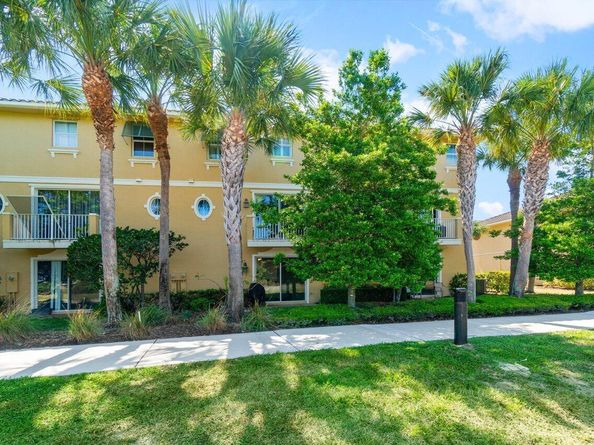 1874 Via Sofia, Boynton Beach FL 33426