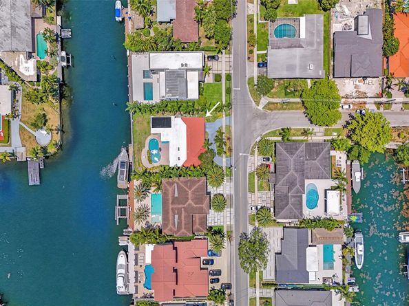 12900 N Bayshore Dr, North Miami FL 33181