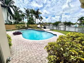 12900 N Bayshore Dr, North Miami FL 33181
