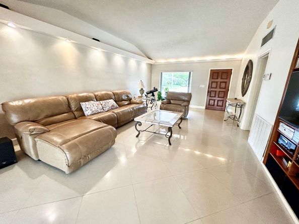 12900 N Bayshore Dr, North Miami FL 33181