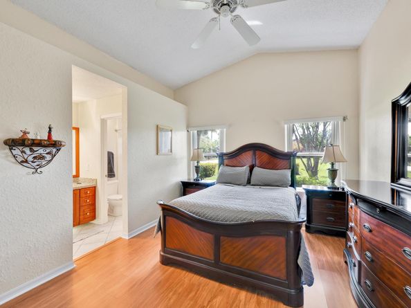 1601 SW 158th Ave, Pembroke Pines FL 33027