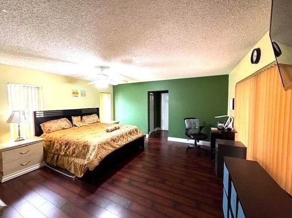9124 NW 50th Ct, Coral Springs FL 33067