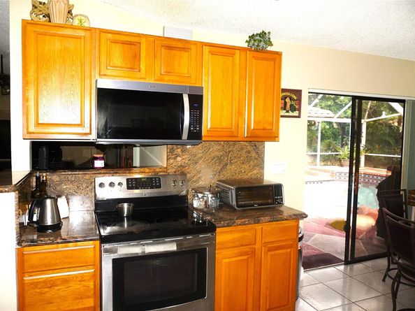 9124 NW 50th Ct, Coral Springs FL 33067