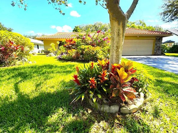 9124 NW 50th Ct, Coral Springs FL 33067
