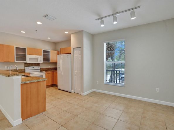 2540 SW 14TH Av 202, Fort Lauderdale FL 33315