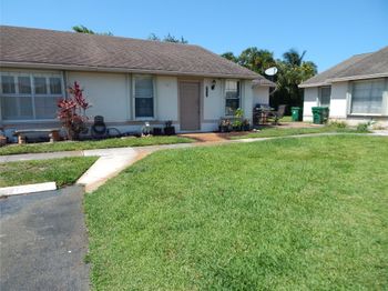 8049 SW 19th Ct