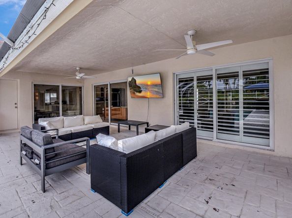 5977 Wedgewood Village Circle, Lake Worth FL 33463