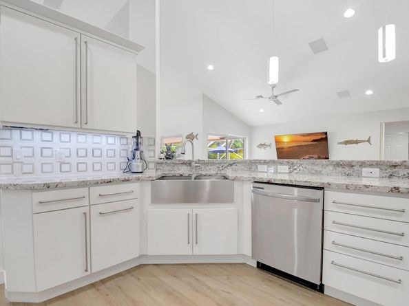 5977 Wedgewood Village Circle, Lake Worth FL 33463