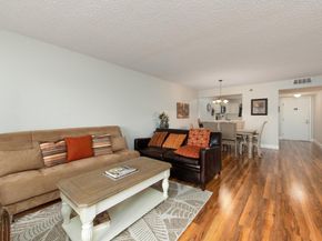 7770 Tahiti Lane 408, Lake Worth FL 33467