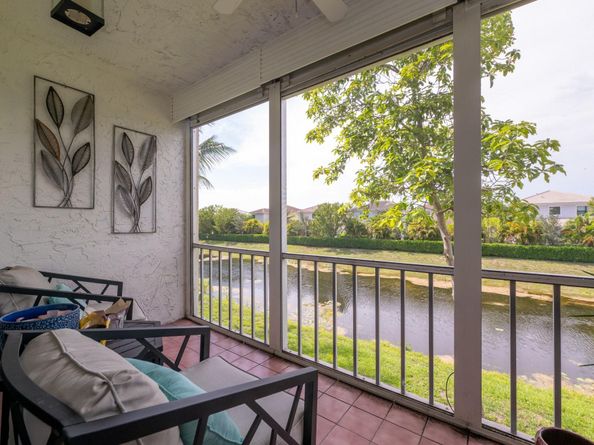 8821 NW 38th Dr 205A, Coral Springs FL 33065