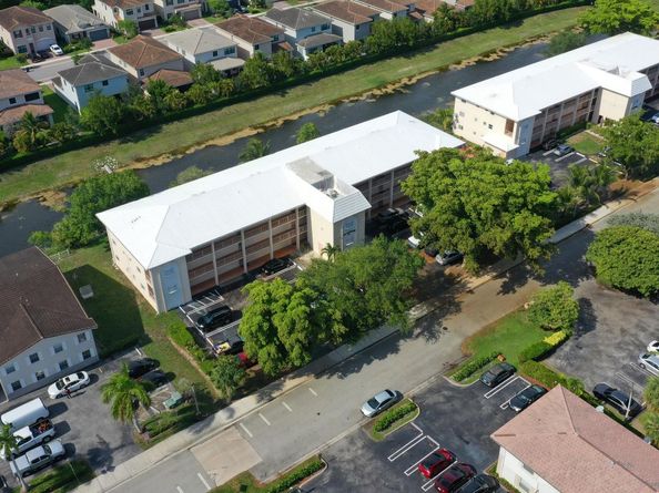 8821 NW 38th Dr 205A, Coral Springs FL 33065