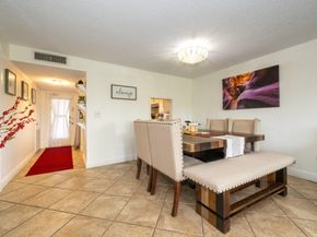 8821 NW 38th Dr 205A, Coral Springs FL 33065