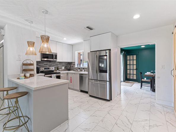 14 NE 29th St, Wilton Manors FL 33334