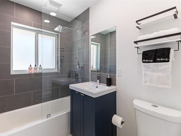 14 NE 29th St, Wilton Manors FL 33334