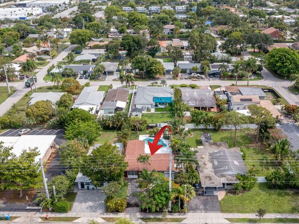 1399 NE 38th Street, Oakland Park FL 33334