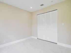 1399 NE 38th Street, Oakland Park FL 33334