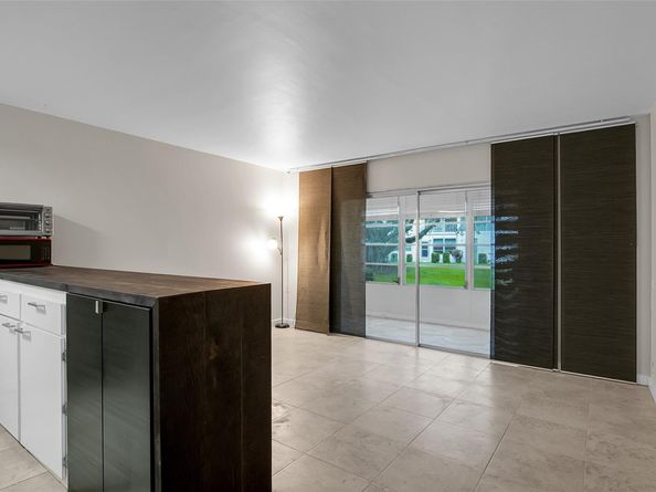 1107 Bahama Bnd E1, Coconut Creek FL 33066
