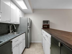 1107 Bahama Bnd E1, Coconut Creek FL 33066