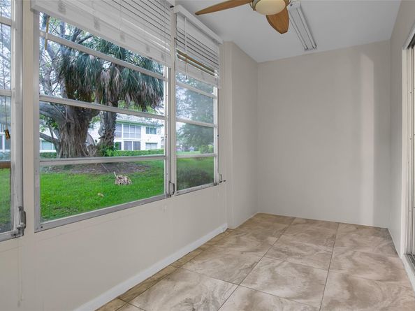 1107 Bahama Bnd E1, Coconut Creek FL 33066