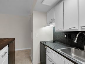 1107 Bahama Bnd E1, Coconut Creek FL 33066