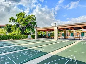 1107 Bahama Bnd E1, Coconut Creek FL 33066