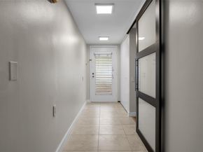 1107 Bahama Bnd E1, Coconut Creek FL 33066