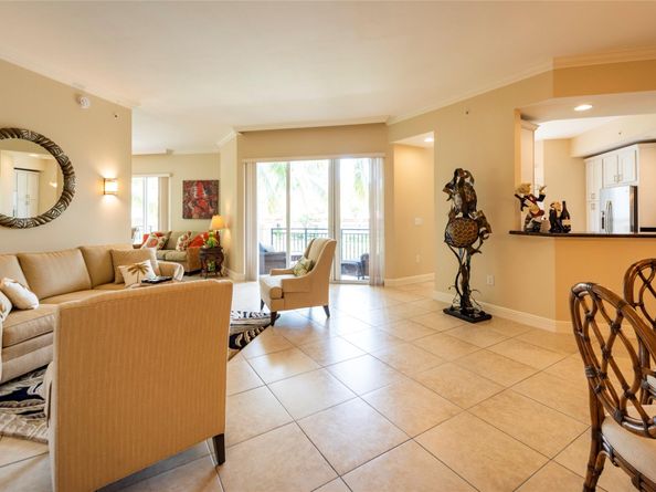 16135 Emerald Estates Dr 272, Weston FL 33331