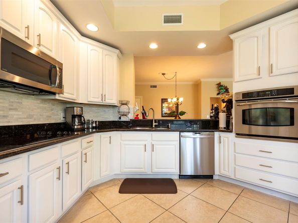 16135 Emerald Estates Dr 272, Weston FL 33331