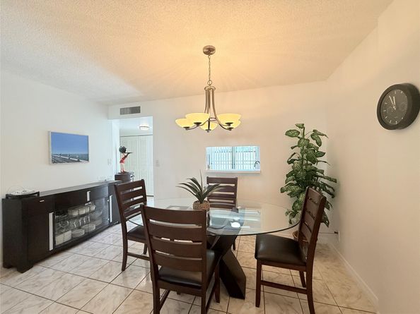 2901 NW 48th Ave 163, Lauderdale Lakes FL 33313