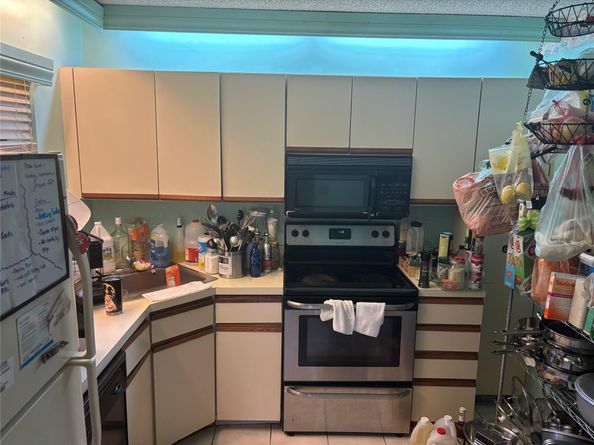 3117 Cocoplum Cir 33101, Coconut Creek FL 33063