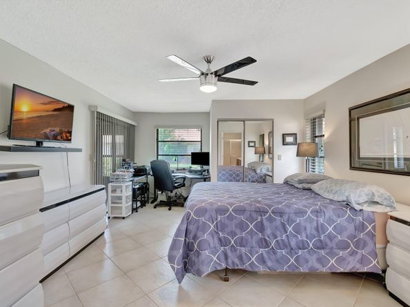 6375 Kings Gate Circle, Delray Beach FL 33484