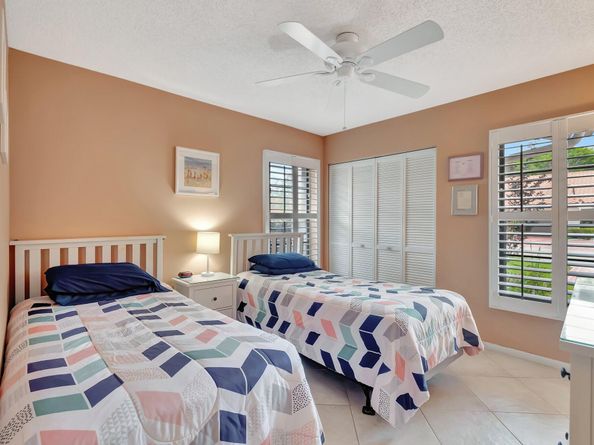 6375 Kings Gate Circle, Delray Beach FL 33484