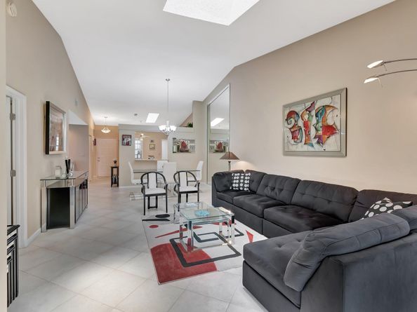 6375 Kings Gate Circle, Delray Beach FL 33484