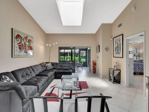 6375 Kings Gate Circle, Delray Beach FL 33484