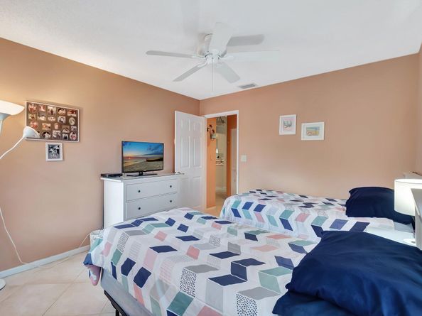 6375 Kings Gate Circle, Delray Beach FL 33484