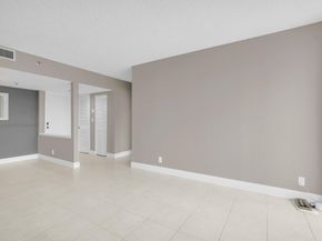 6895 Willow Wood Drive 1023, Boca Raton FL 33434