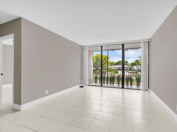 6895 Willow Wood Drive 1023, Boca Raton FL 33434