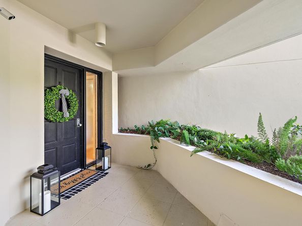 1124 Marine Way W D2r + Boat Slip 19, North Palm Beach FL 33408