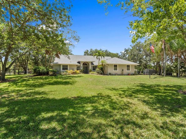 16673 75th Way N, Palm Beach Gardens FL 33418