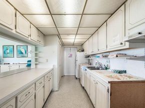 2020 Lake Osborne Drive 10, Lake Worth Beach FL 33461