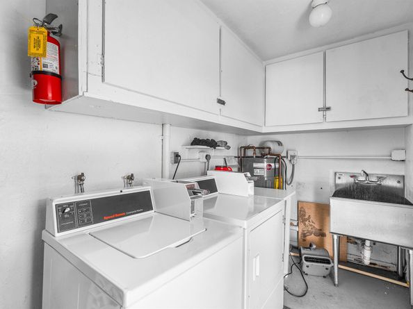 2020 Lake Osborne Drive 10, Lake Worth Beach FL 33461